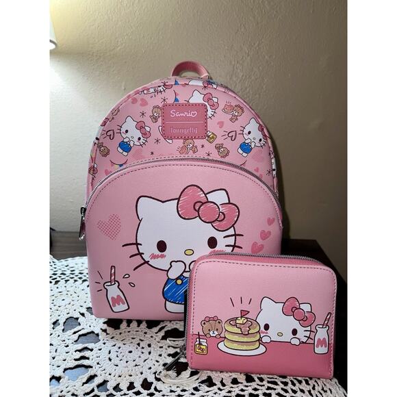 Loungefly Sanrio Hello Kitty Tiny Chum & Treats Mini Backpack - Picture 1 of 8